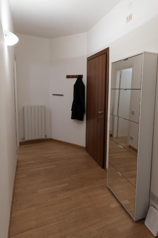 Casa Piazza Del Porto Villa Lovere Kültér fotó